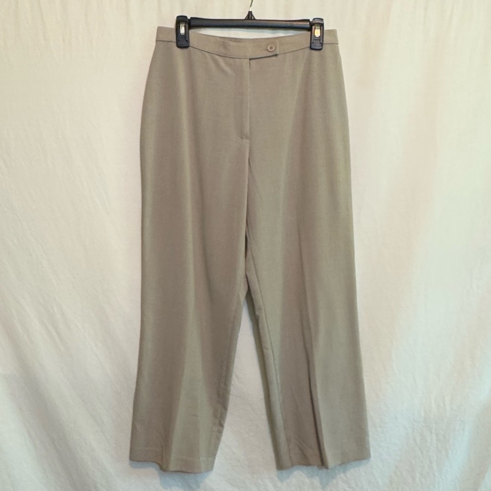 B-161 Kim Rogers Cream Flat Front Trouser Dress Pants‎ Size 10P